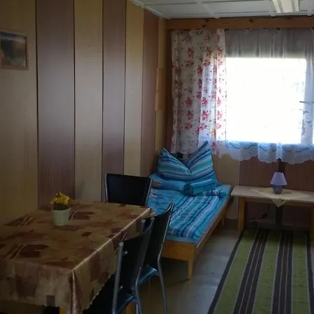 Camping Ubytovanie Bunky Dolná Strehová